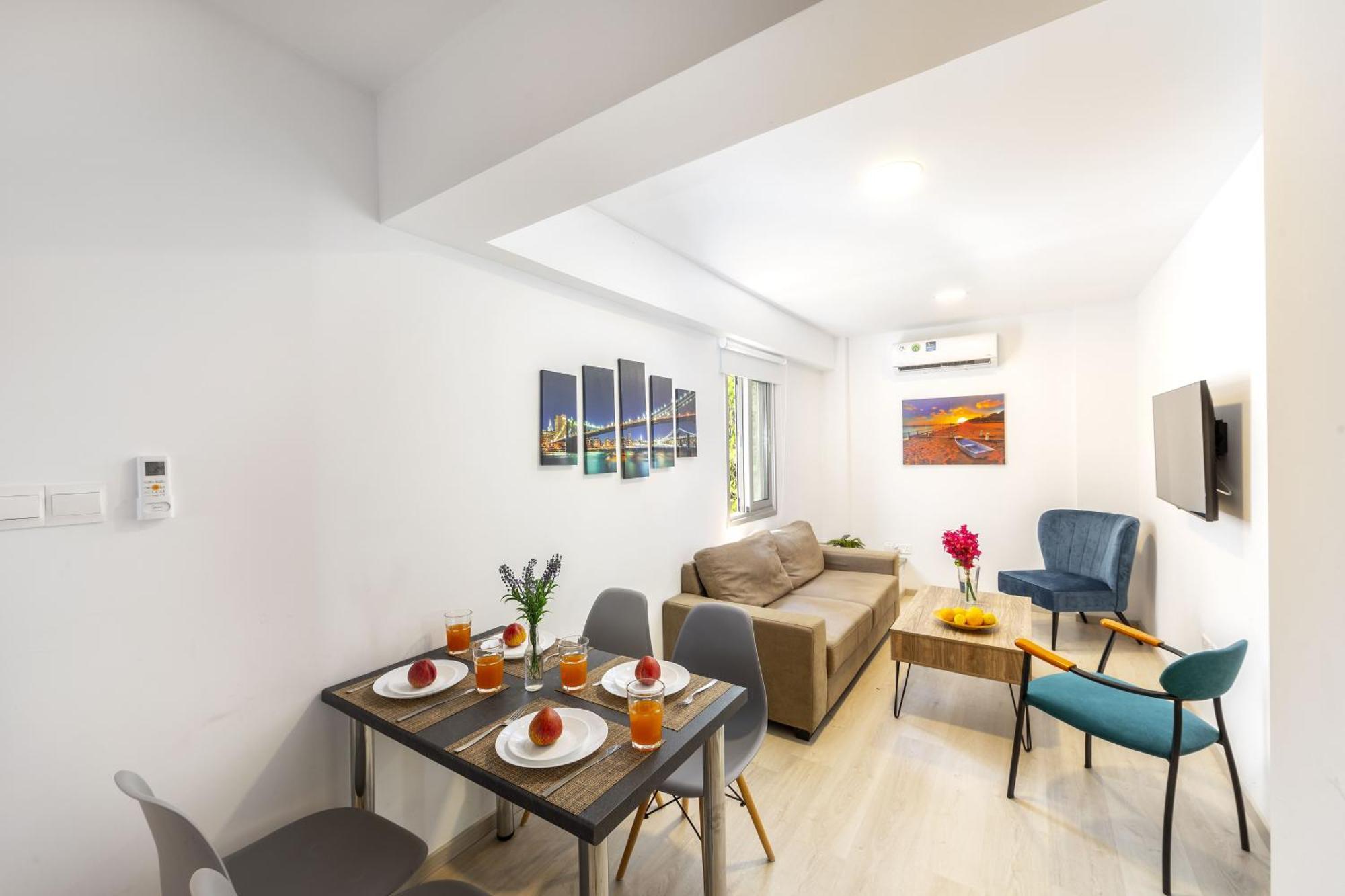 C-Premium Apts 100M From Beach And City Centre Larnaca Luaran gambar