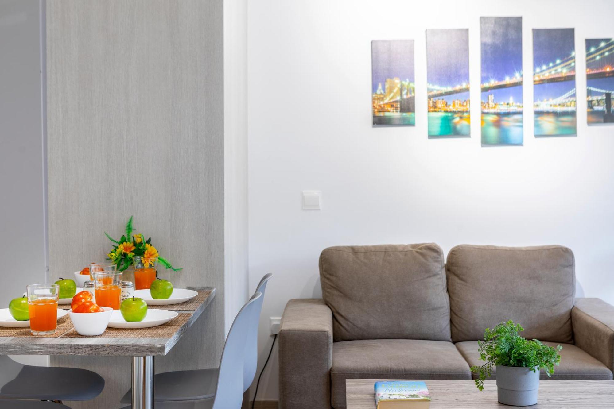 C-Premium Apts 100M From Beach And City Centre Larnaca Luaran gambar