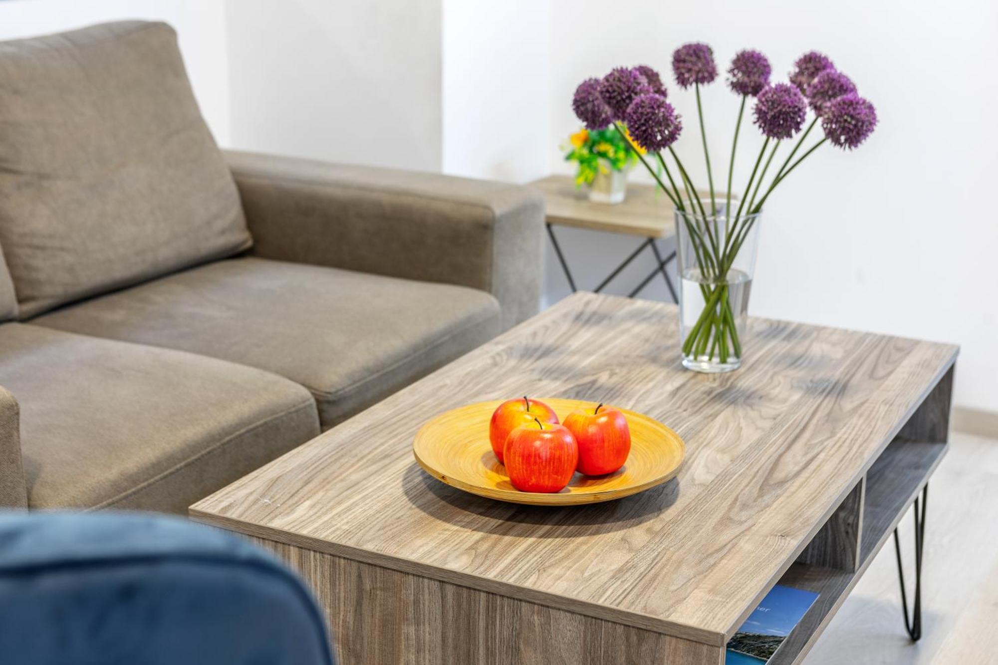 C-Premium Apts 100M From Beach And City Centre Larnaca Luaran gambar